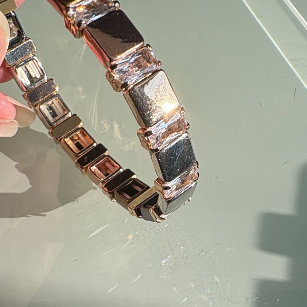 Chic Black and Gold Bracelet - Picture 3 of 5